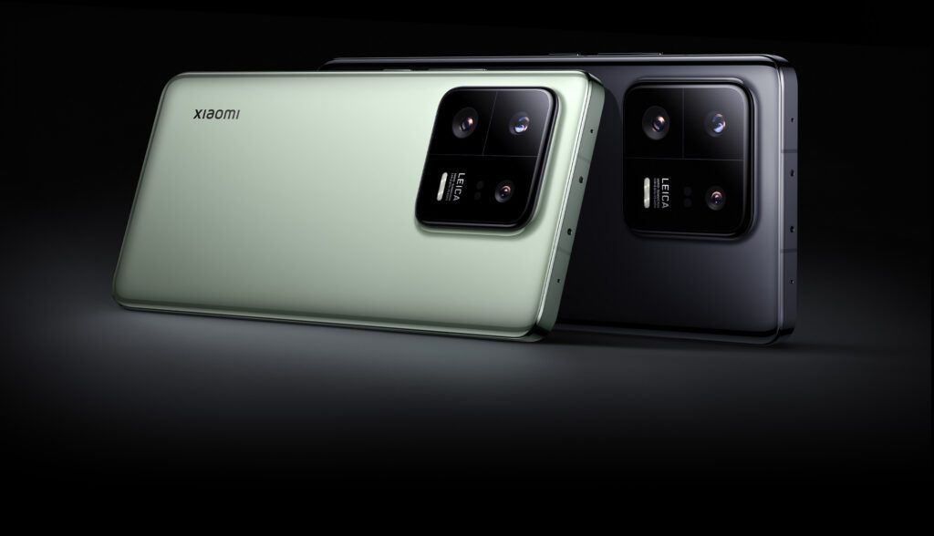 Смартфон Xiaomi 13 12/256 ГБ Черный - это ультрасовременный телефон, который готов удивлять вас своими возможностями.